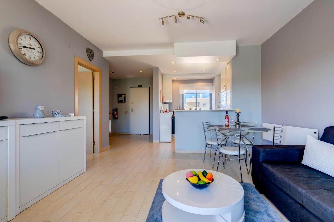 One Bedroom Apartment In Albur Village 2J อัลวอร์ ภายนอก รูปภาพ